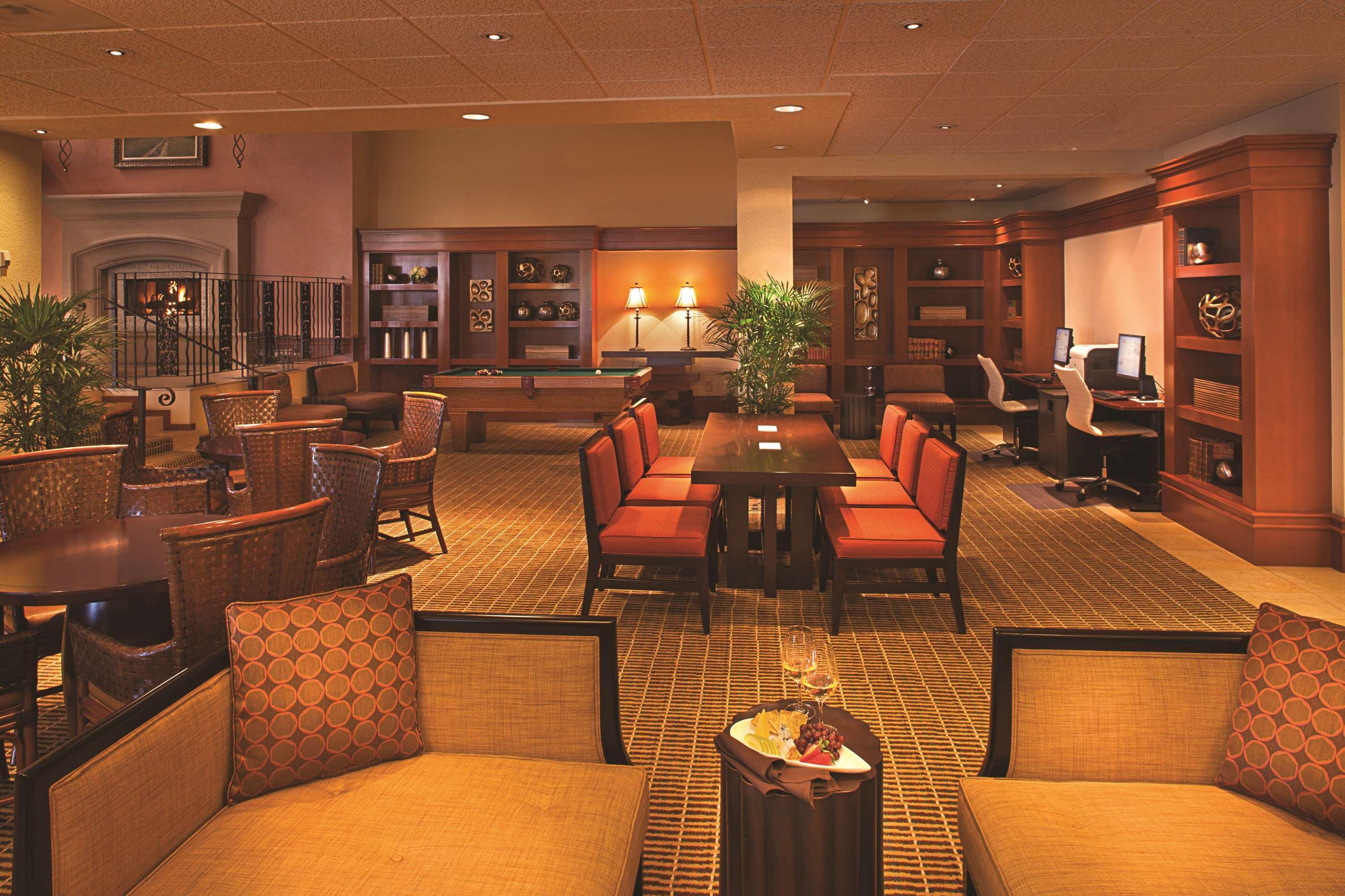 Hotel Doubletree By Hilton Sonoma Wine Country Rohnert Park Exterior foto