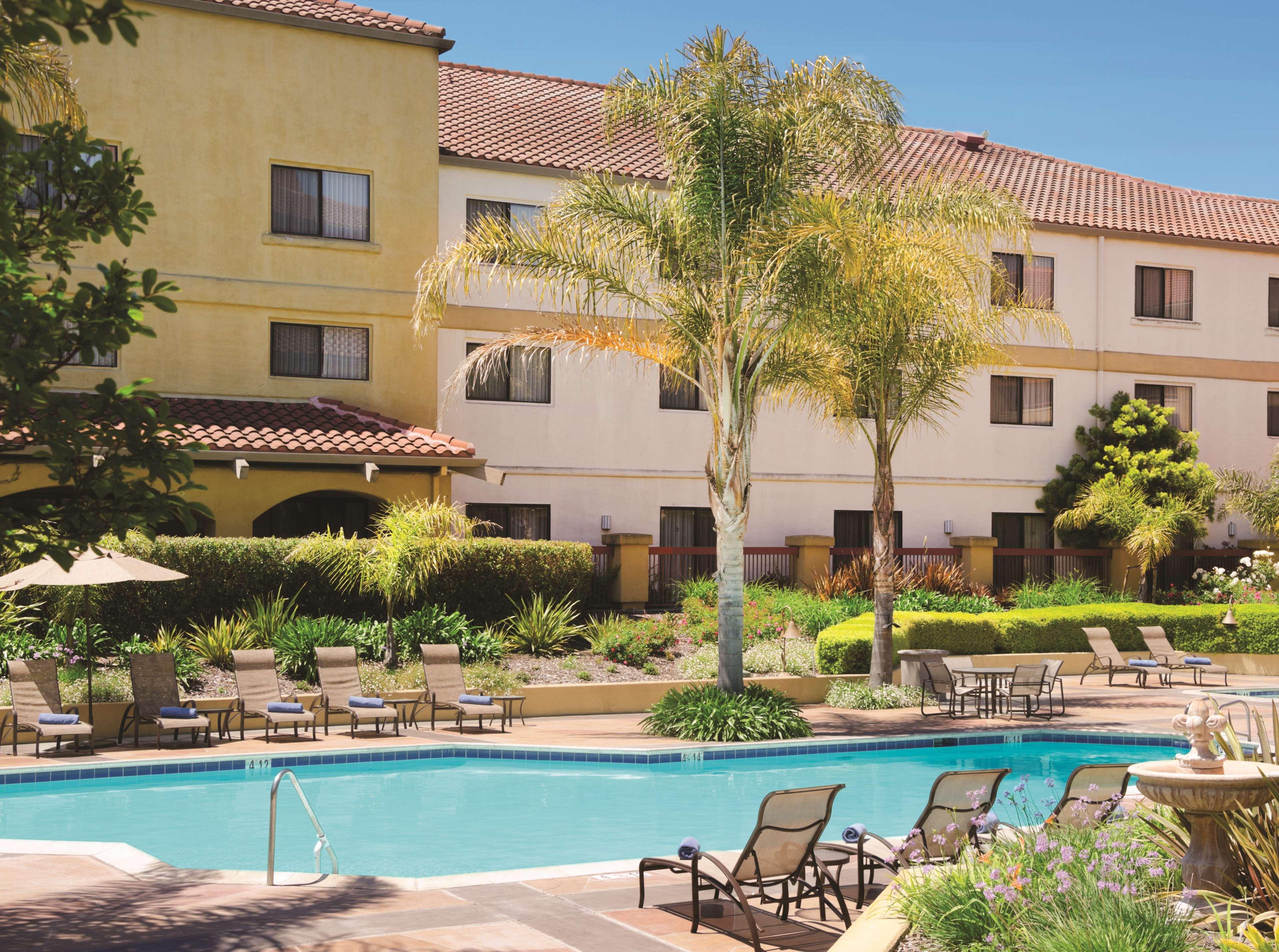Hotel Doubletree By Hilton Sonoma Wine Country Rohnert Park Exterior foto