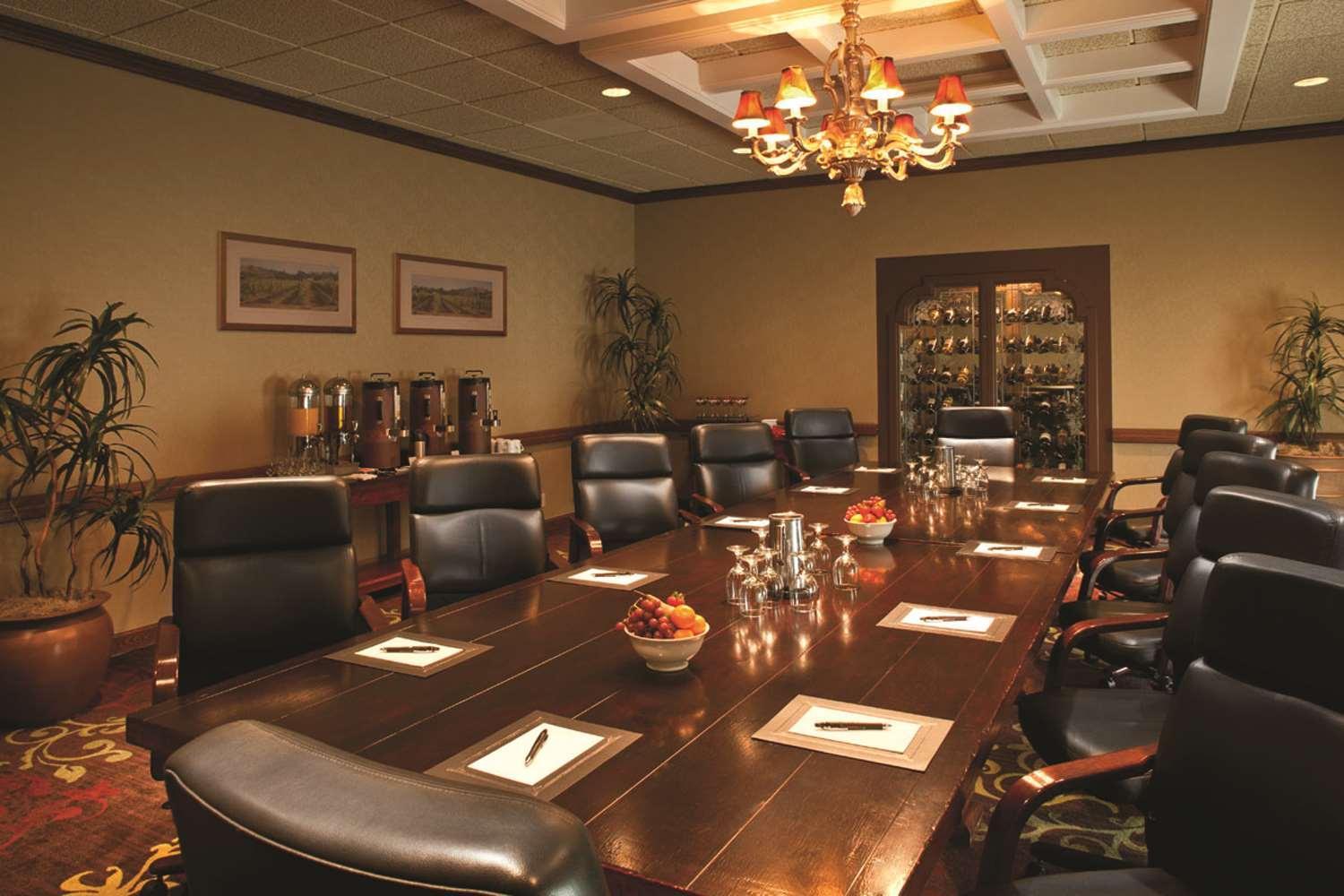 Hotel Doubletree By Hilton Sonoma Wine Country Rohnert Park Facilidades foto