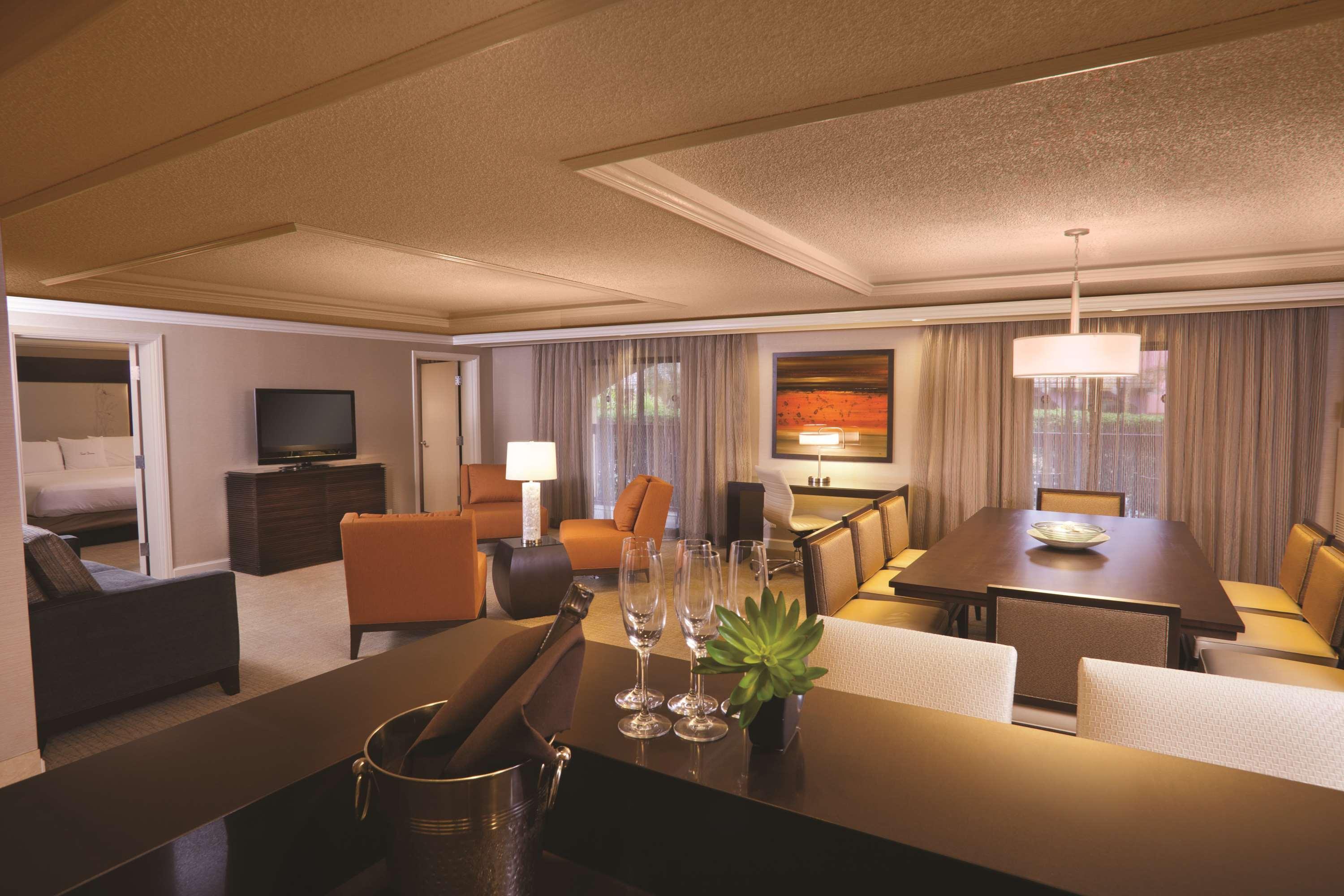 Hotel Doubletree By Hilton Sonoma Wine Country Rohnert Park Exterior foto