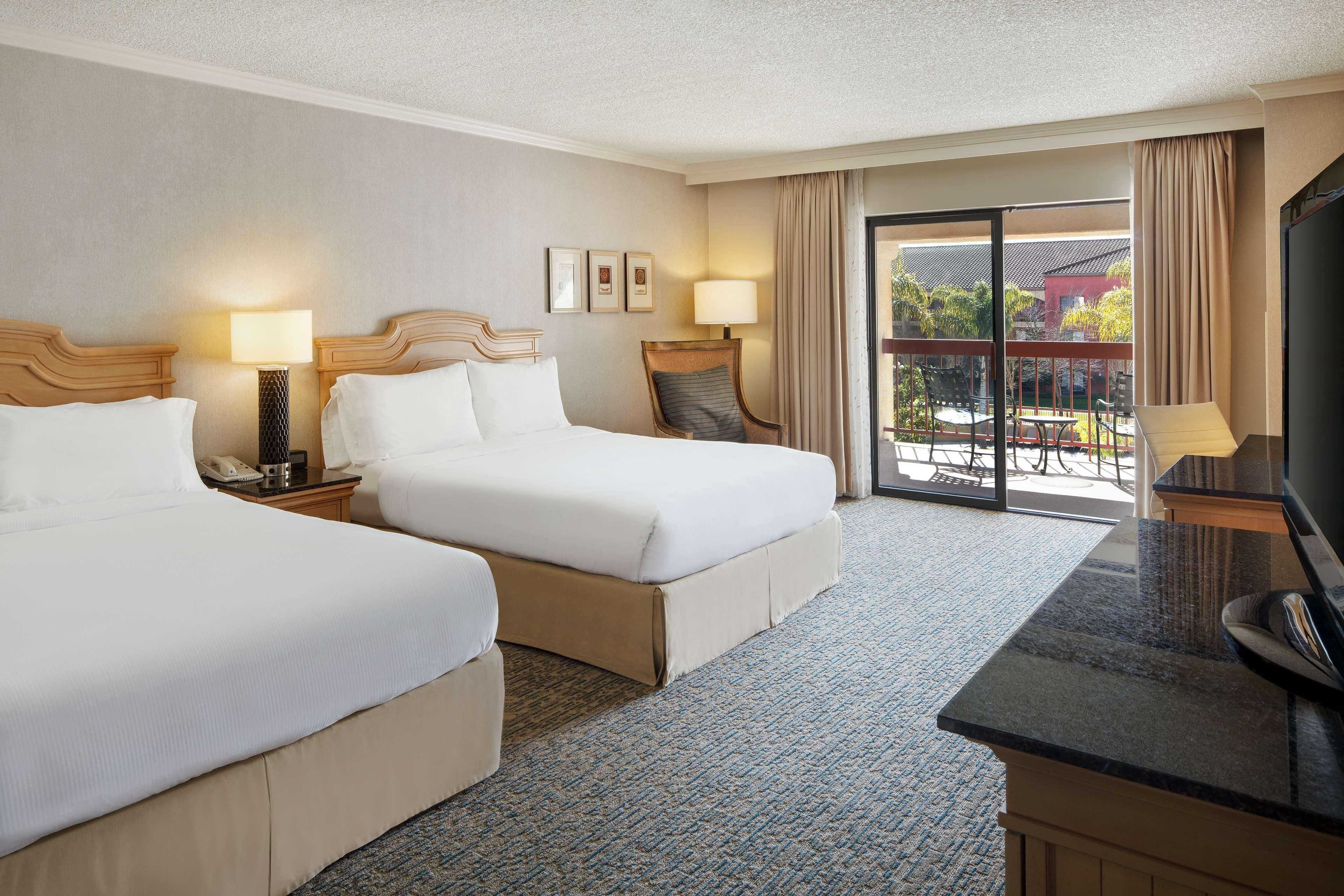 Hotel Doubletree By Hilton Sonoma Wine Country Rohnert Park Exterior foto