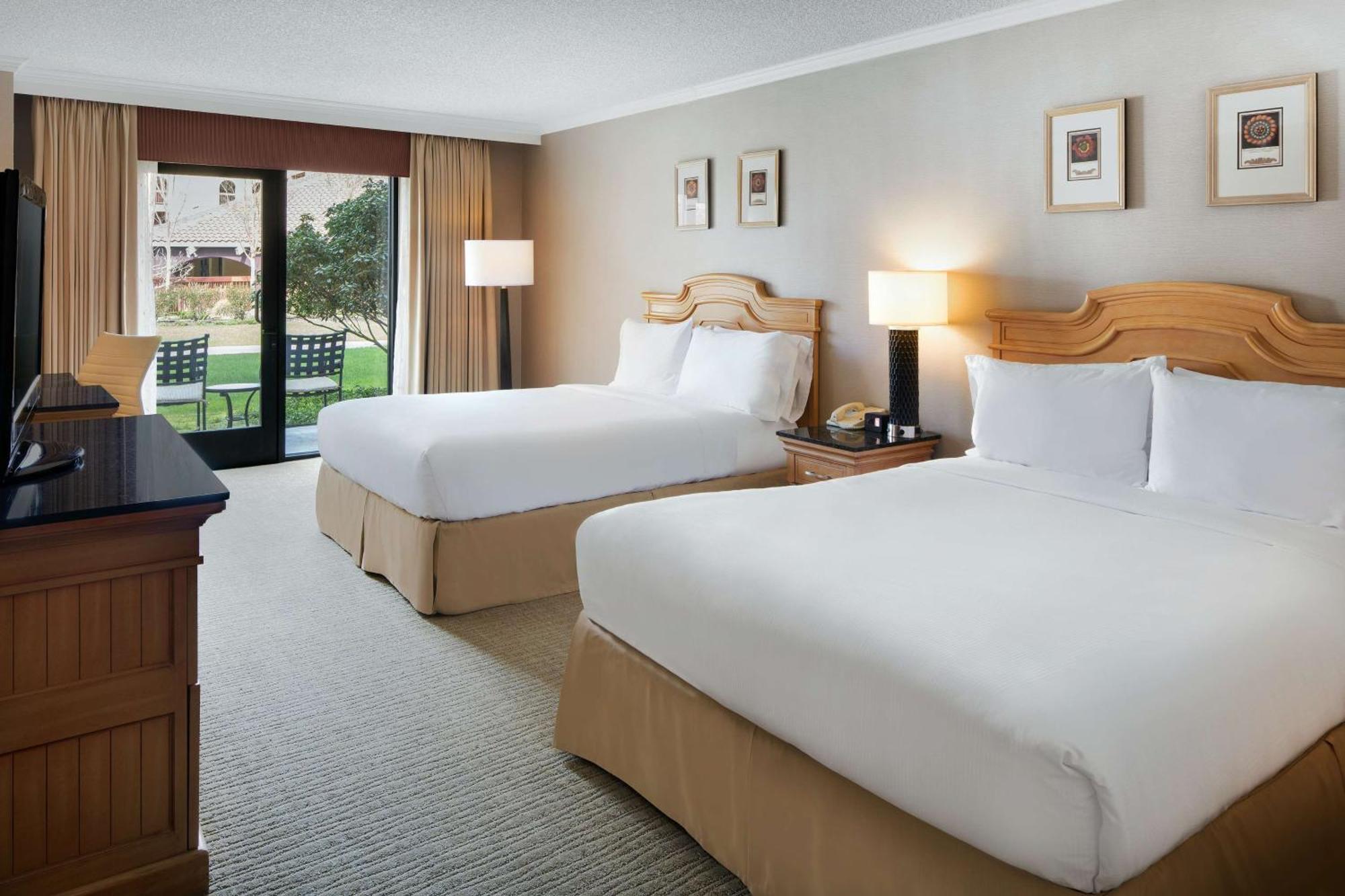 Hotel Doubletree By Hilton Sonoma Wine Country Rohnert Park Exterior foto