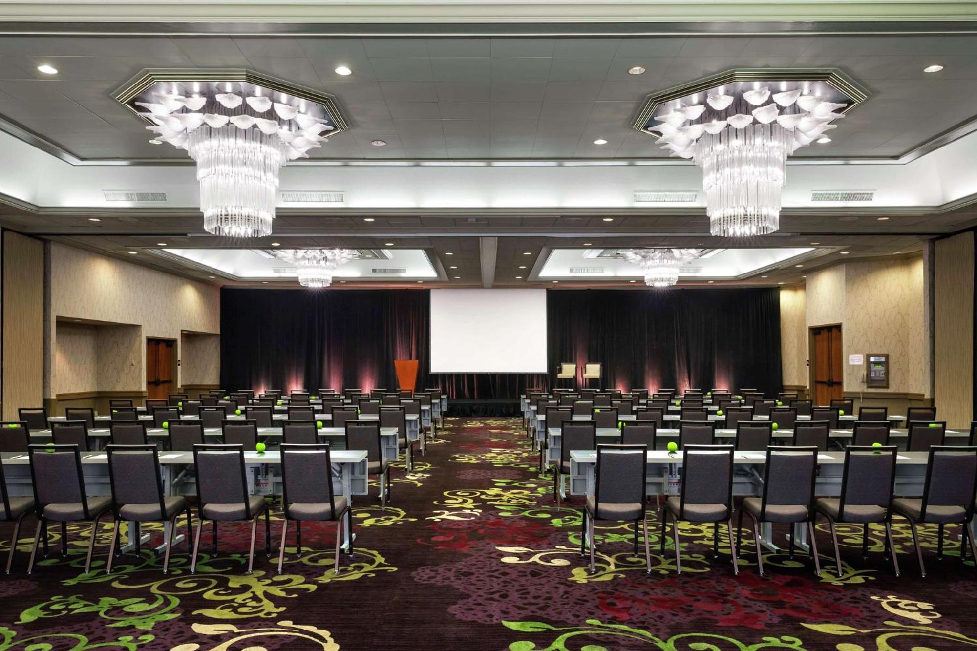 Hotel Doubletree By Hilton Sonoma Wine Country Rohnert Park Exterior foto